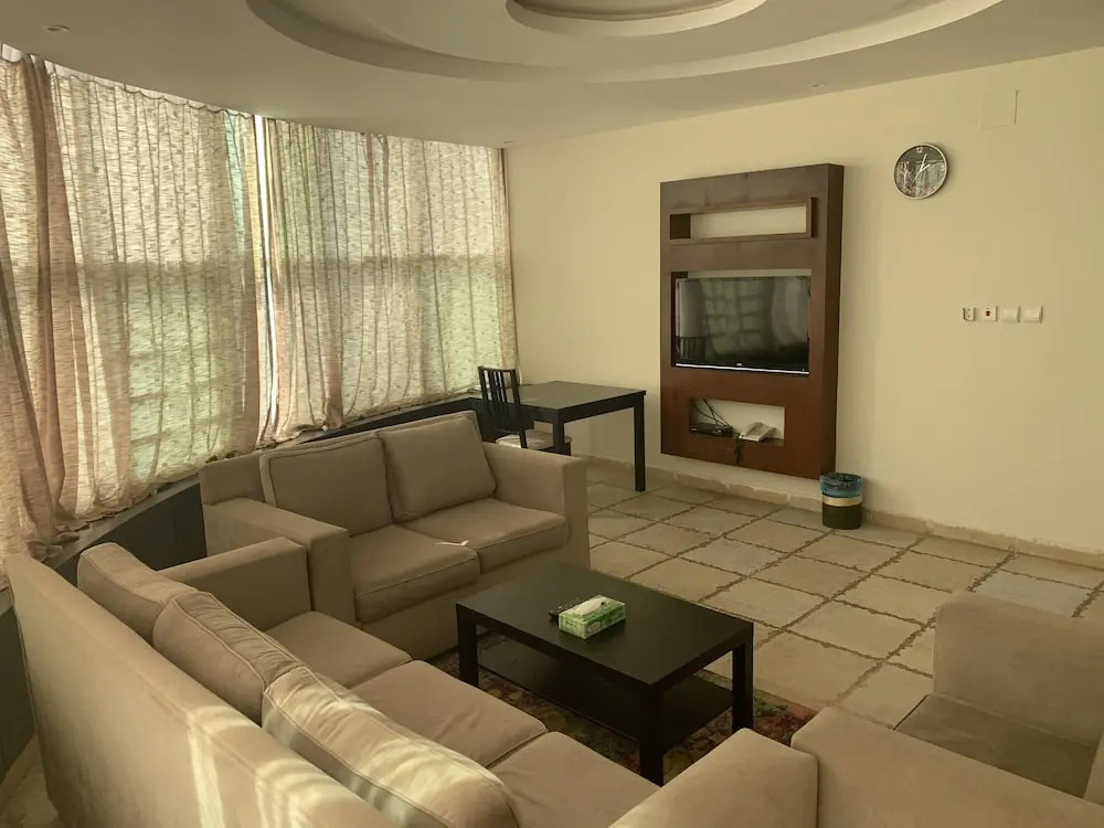 Tooq Suites