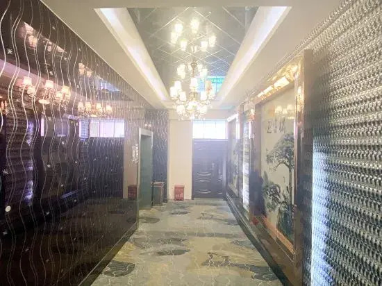 Jitai Fashion Hotel (Shanghai Yingaoxi Road)