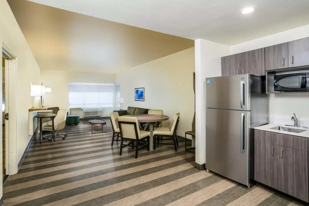Holiday Inn & Suites Memphis Southeast-Germantown by IHG