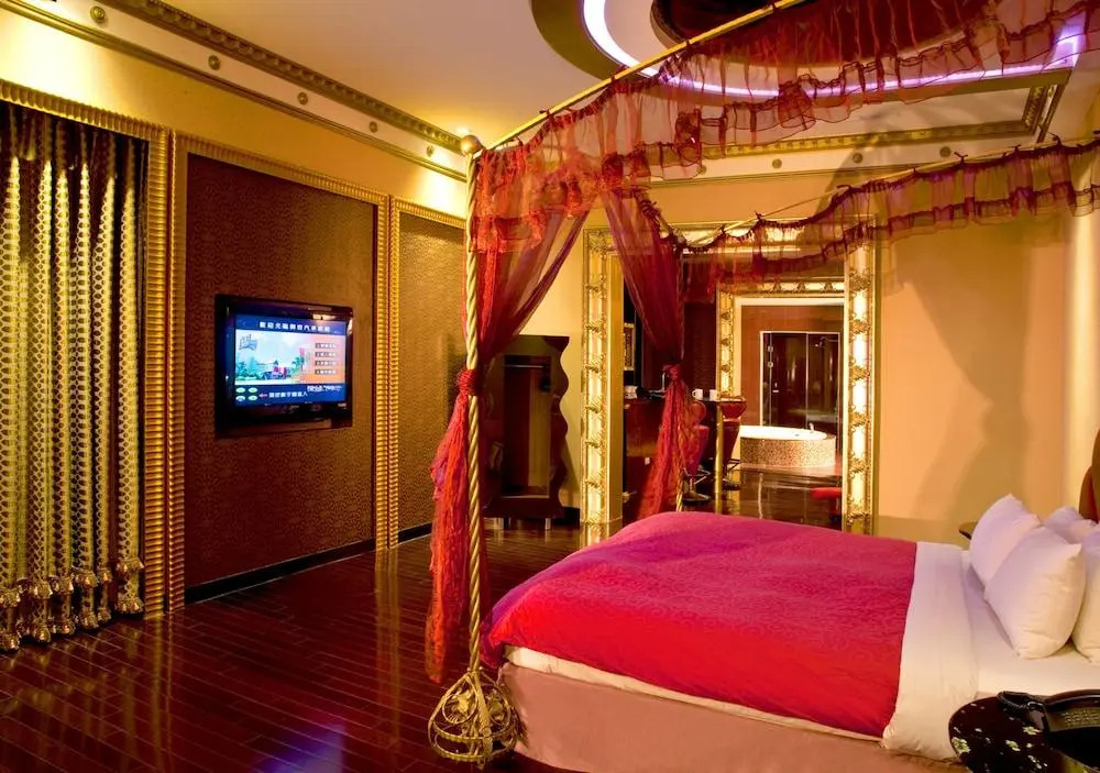 Royal Group Motel Wu Yin Branch