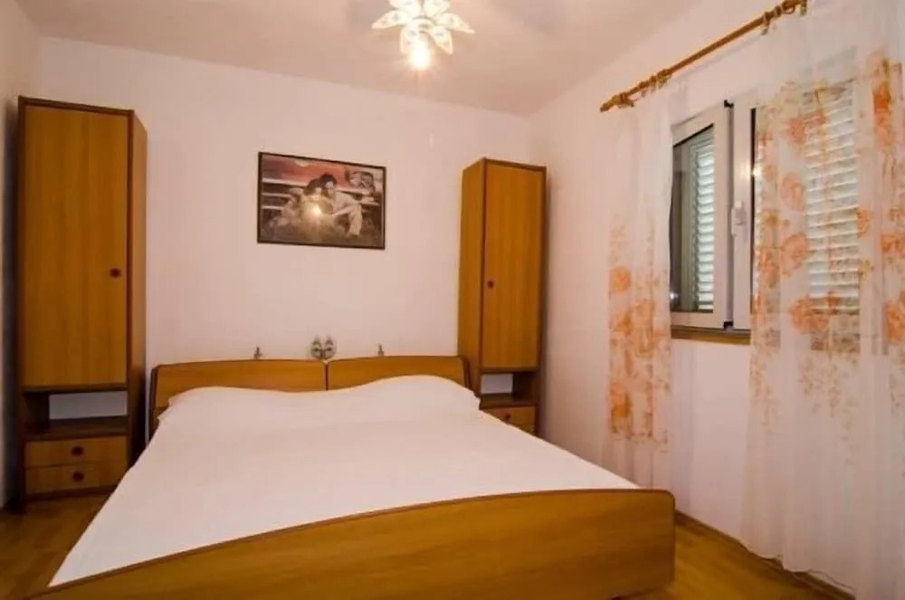 Apartments Dalibor