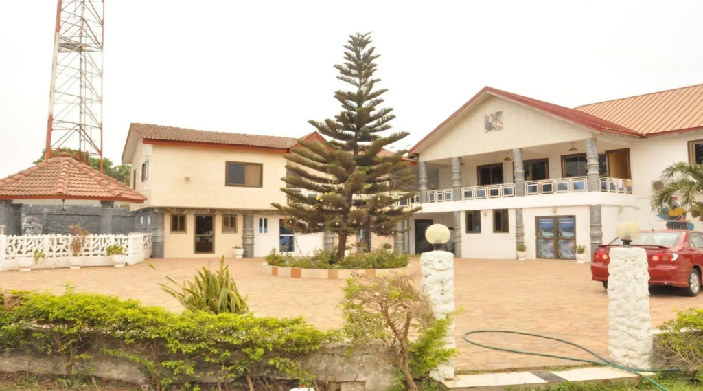 Moowal Grand Hotel