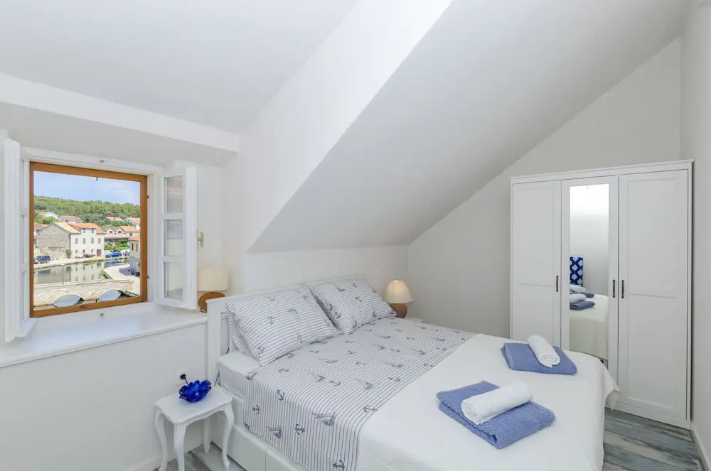 House Morko1