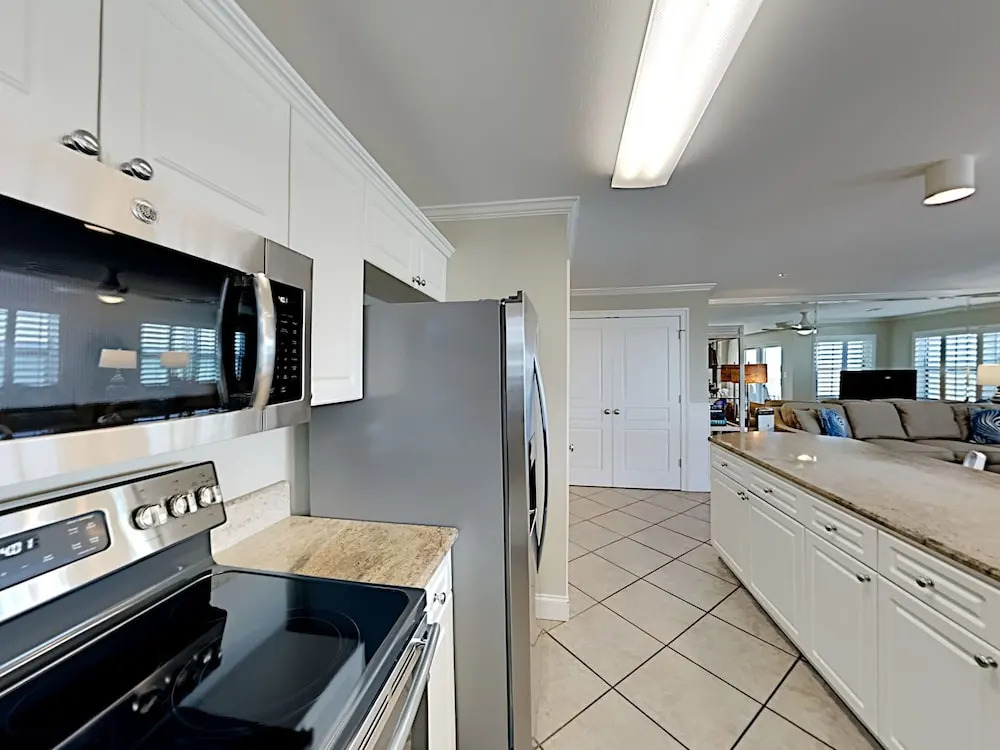 Emerald Dunes #405 by Southern Vacation Rentals