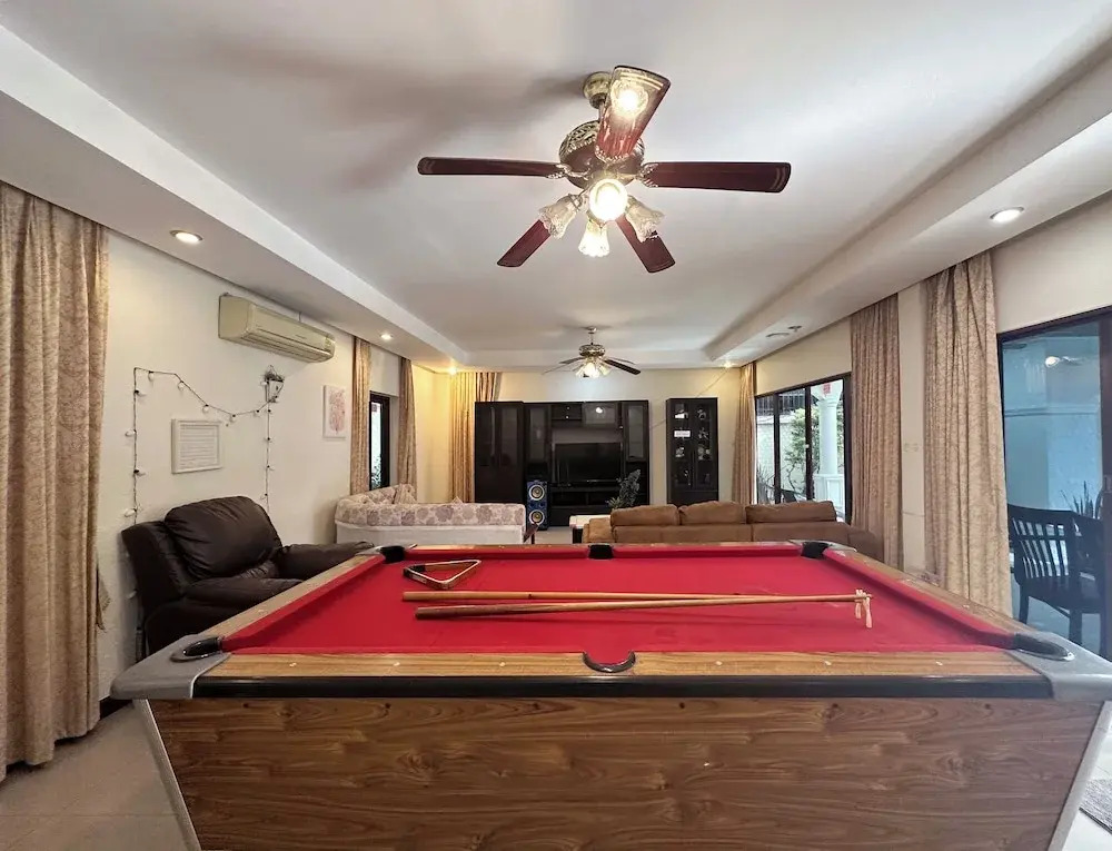 Blooming Hill Boutique Suites