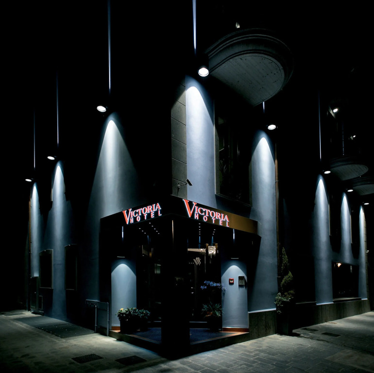 Victoria Hotel