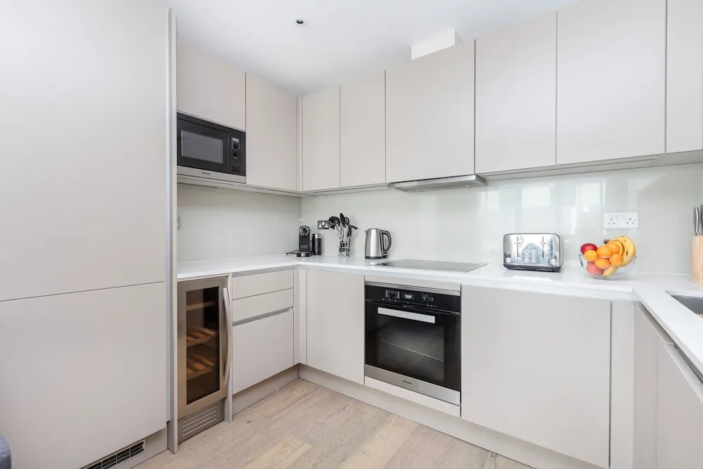 Modern 3BR in London's Westminster