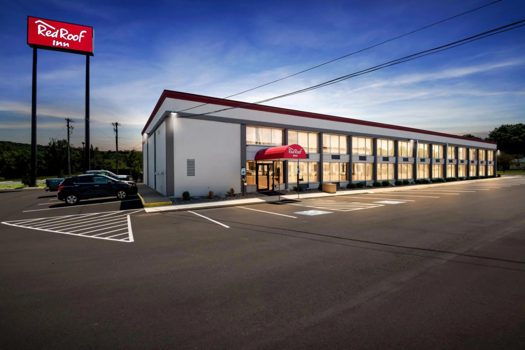 Red Roof Inn Cortland