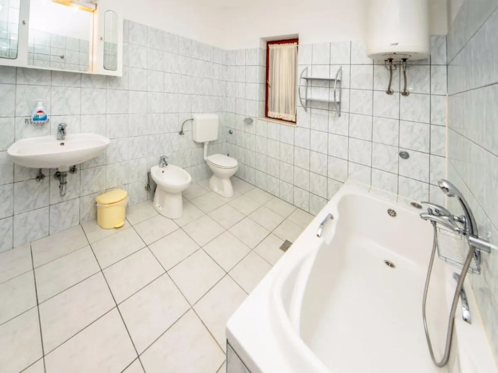 Apartment Maslina Gmunden 21160