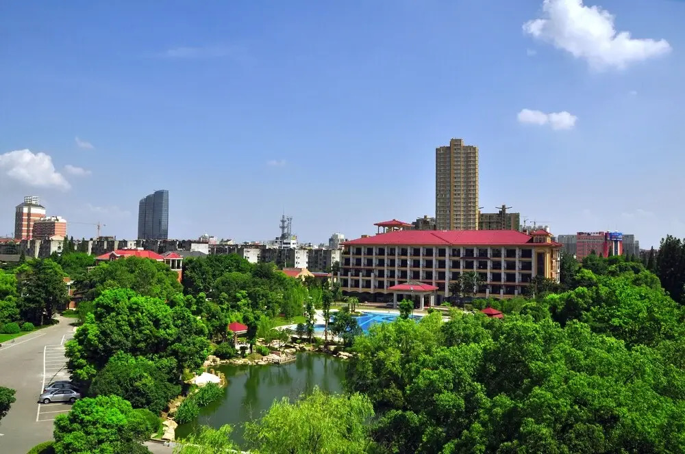 Wenfeng Hotel New Sanshui Building