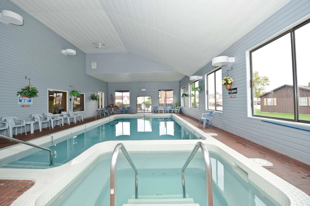 Americas Best Value Inn Saint Ignace