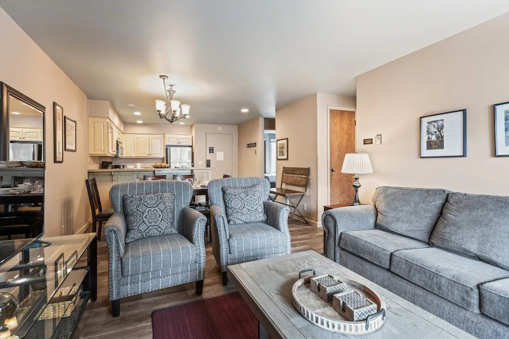 Snow Flower 107 2 Bedroom Condo by RedAwning