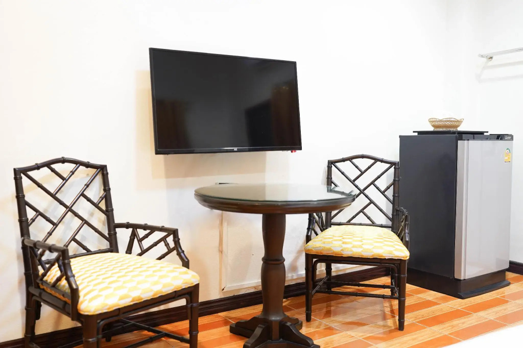 Nuchjaree Place