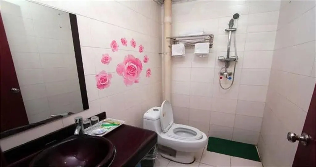 Qufu Yinshi Hotel