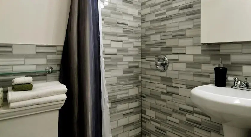 Two Bedroom Apartment- Upper East Side 1st Avenue
