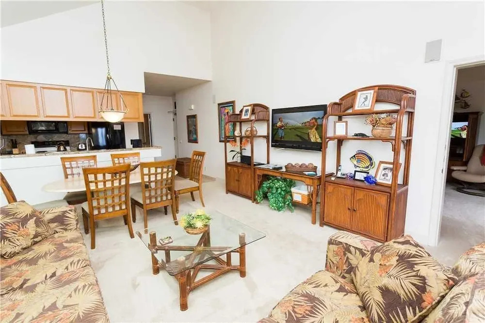 Grand Champions 35 - Two Bedroom Condo