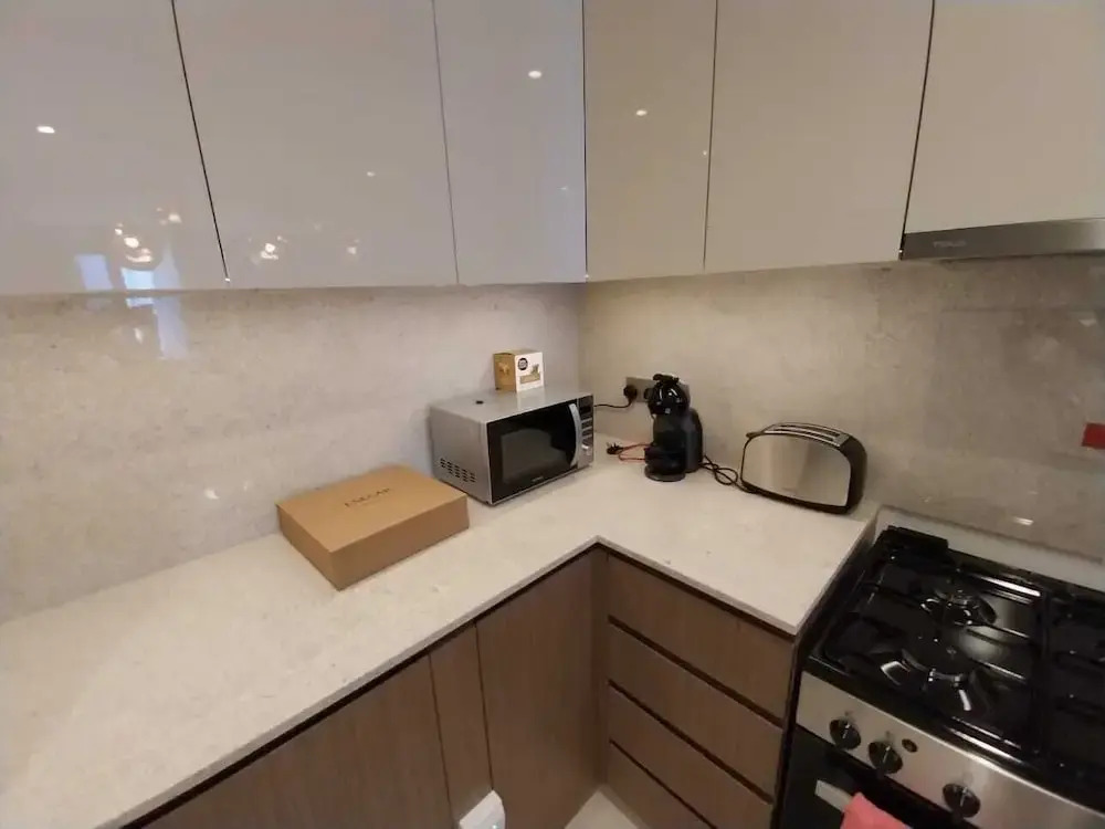 Majestic 3B Apt With Breathtaking View in Downtown