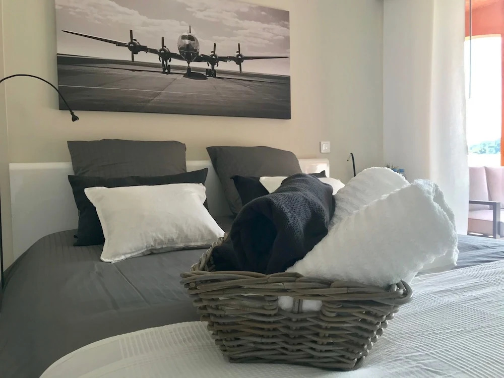 VILLA COLINA Cannes Mandelieu