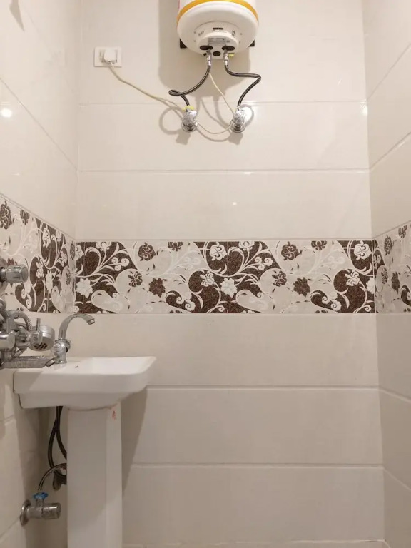 BH Hotels Lucullan Aerocity Road I Delhi Airport