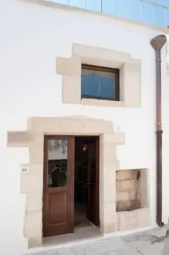 Odegos Monolocali Vico SantAntonio