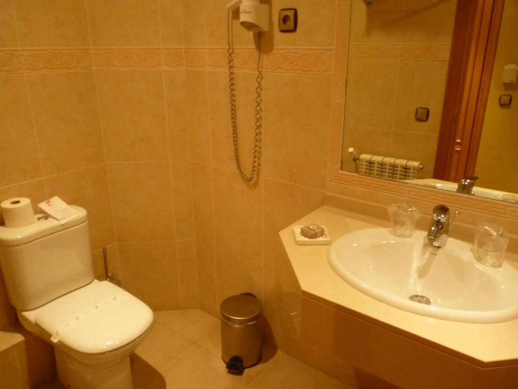 Petit Hotel