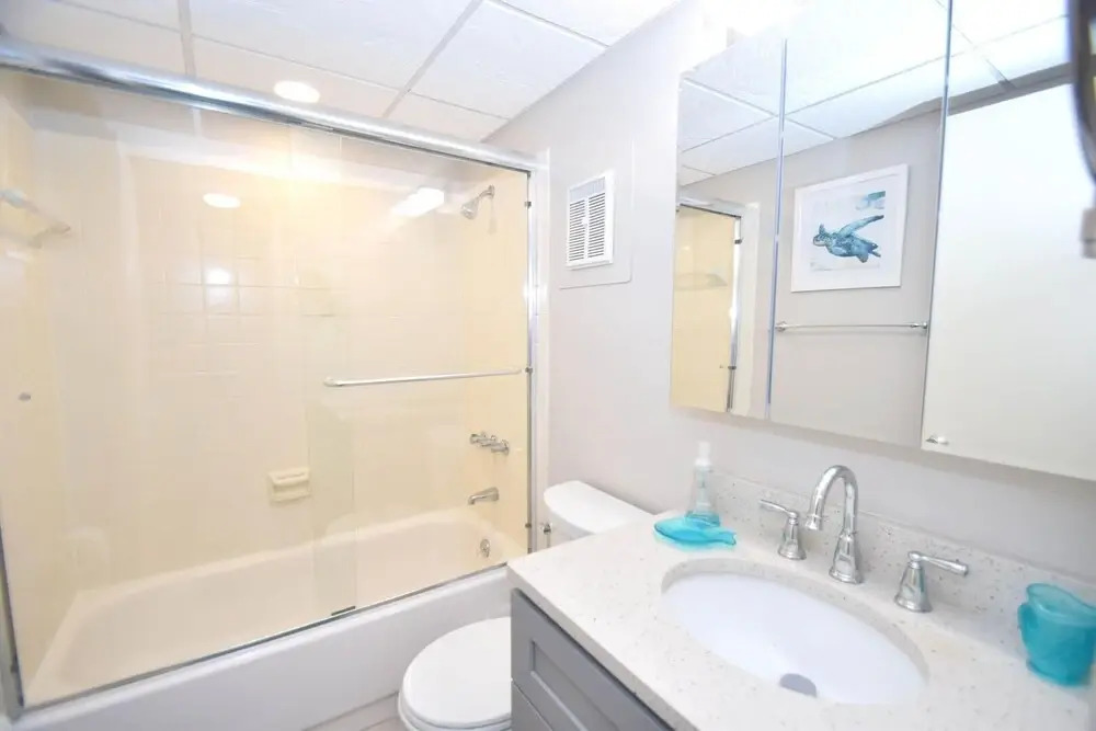 Atlantis 909 2 Bedroom Condo by RedAwning