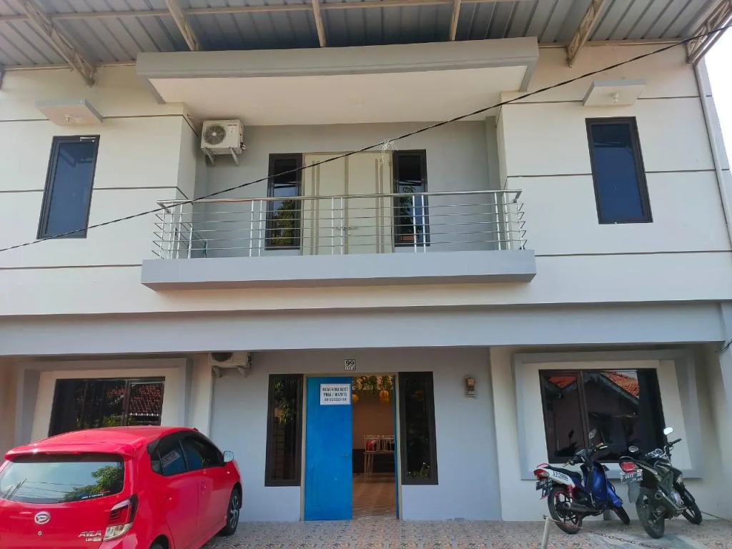 OYO 90052 Star House