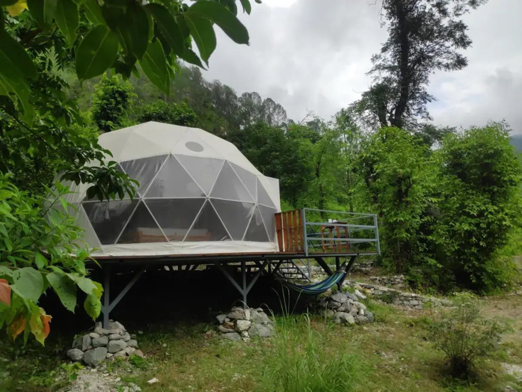 Glamping Tales by the Riverside - Luxury Geodesic Domes & Tents