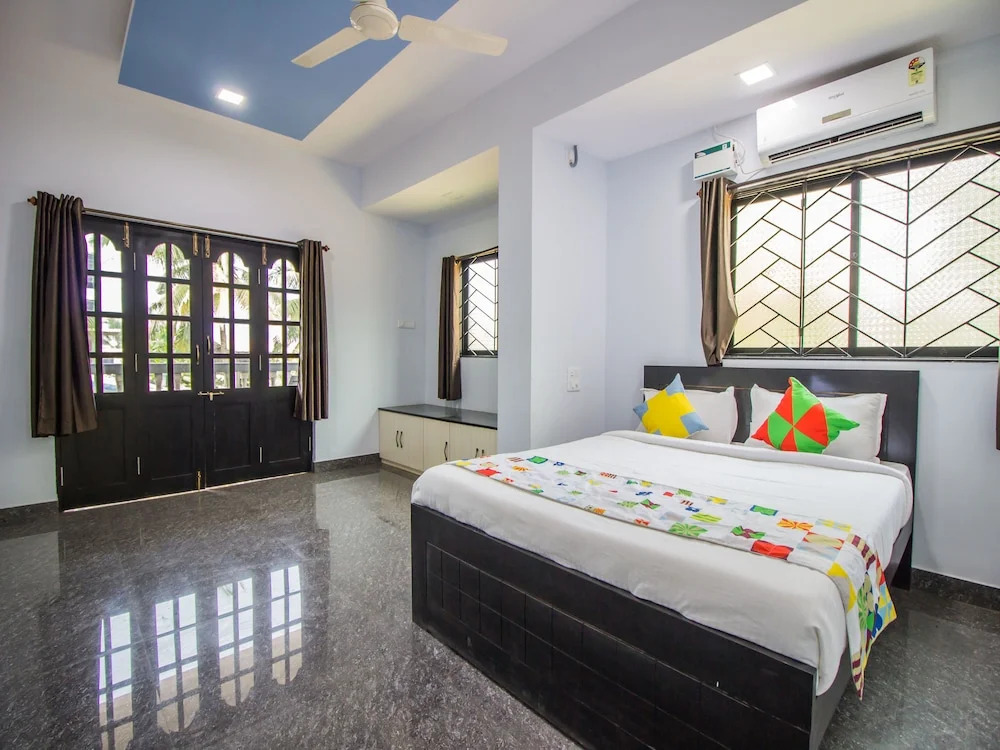 OYO 13298 Home Luxurious Studio Calangute