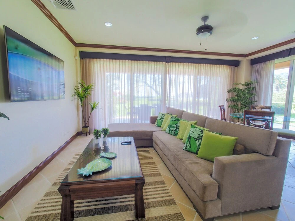 "ocean Front Condo In Peaceful, Gated Community"