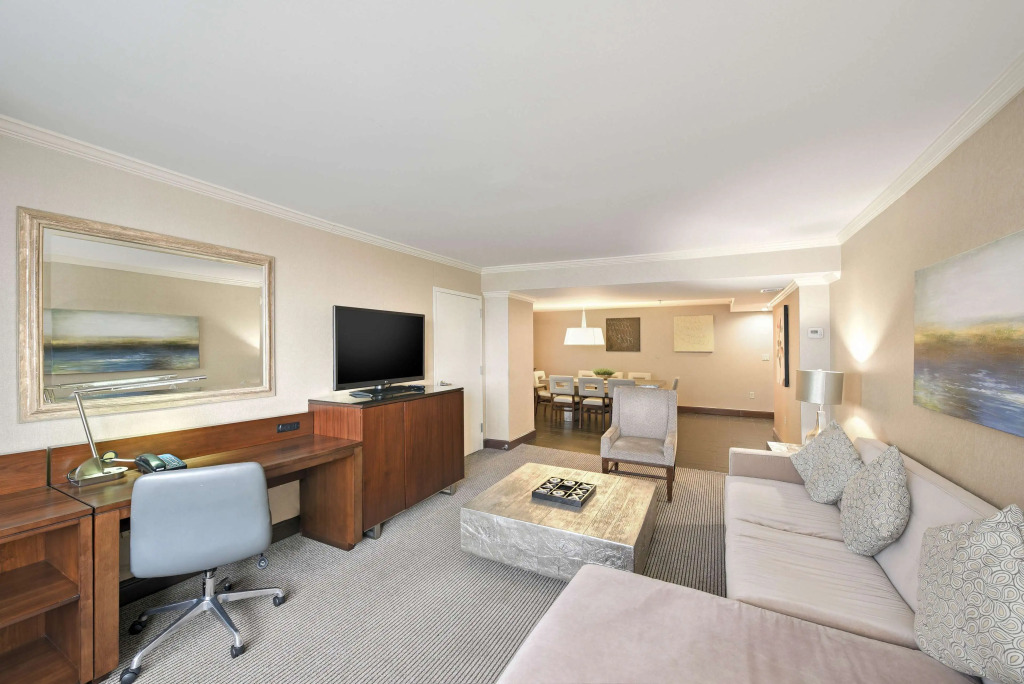 Hilton Arlington National Landing