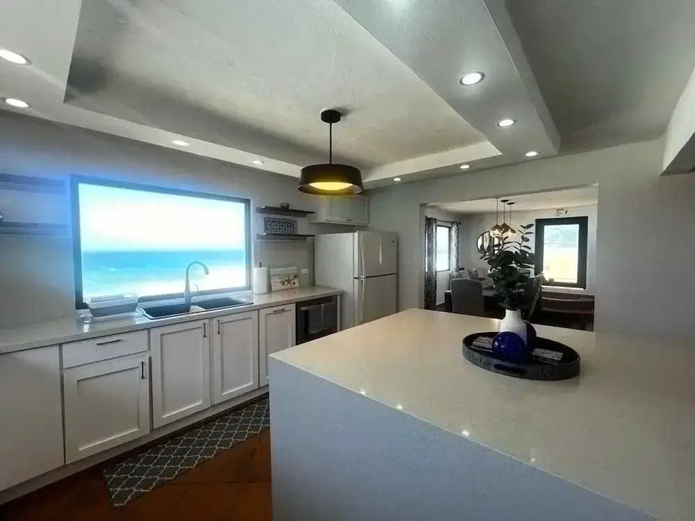 4 BR Kikita Beach Villa Oceanfront w Pool