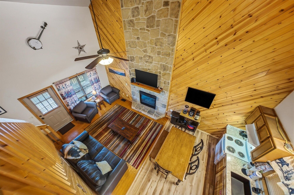 Divine Escape - Two Bedroom Chalet