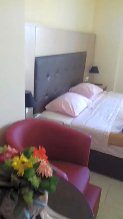 Parthenon Hotel