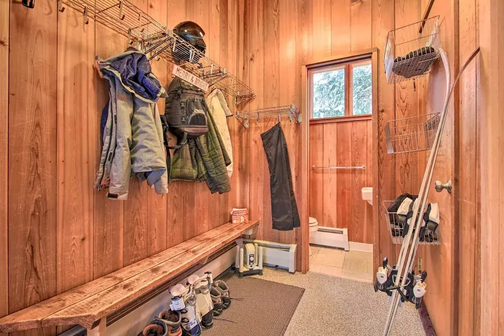 Walk to Ski Trails: Ludlow Home on Okemo Mountain
