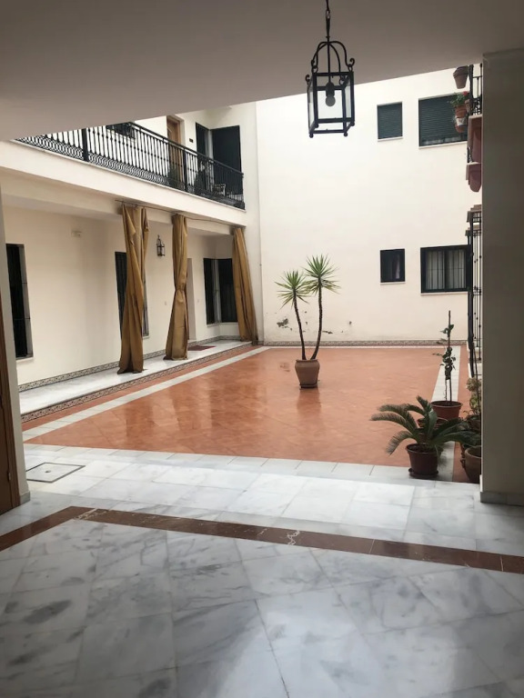 Apartamento en Pleno Centro De Marchena 3 dormitorios 3 baños privados