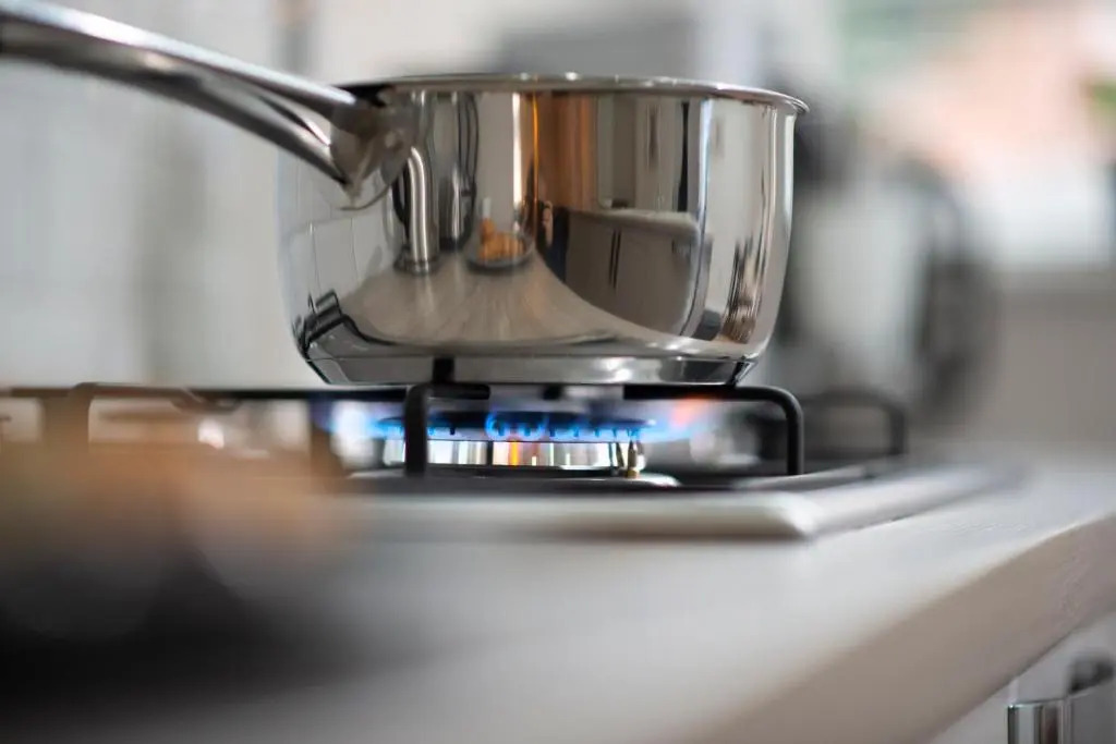 Oliverball Serviced Apartments - Harold House - Modern open plan 4 bedroom, 3 bathroom house in Portsmouth