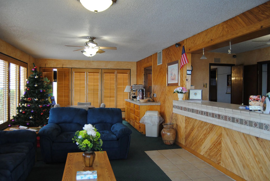 La Vista Inn