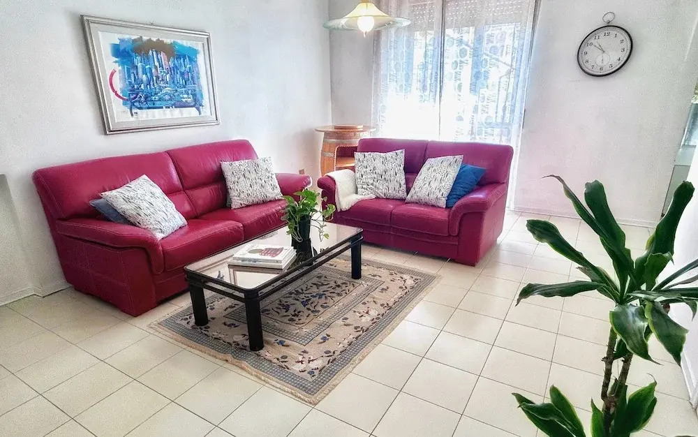 Ettore 3-bed Villa - Sleeps 6, Garden & Parking