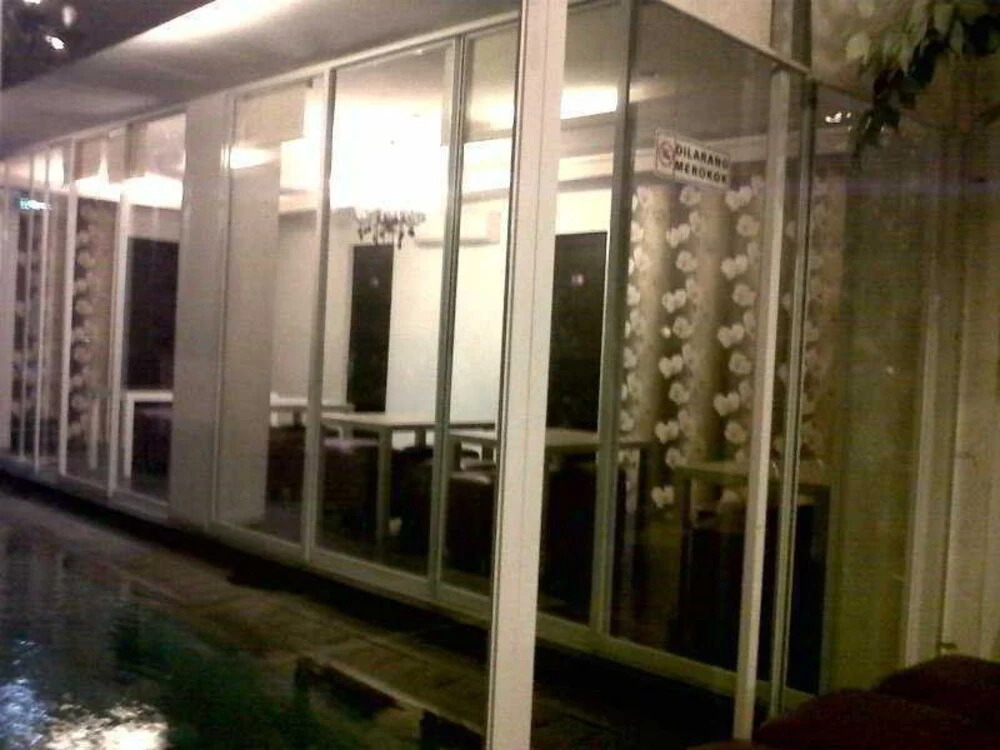 Bunga Bunga Hotel Pasar Baru - Jakarta