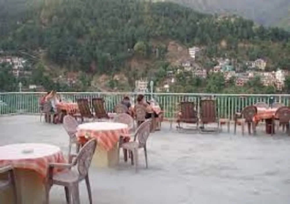 Pawan Guest House