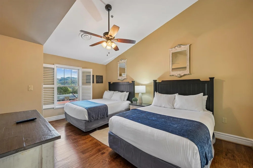 Baskins Creek 403