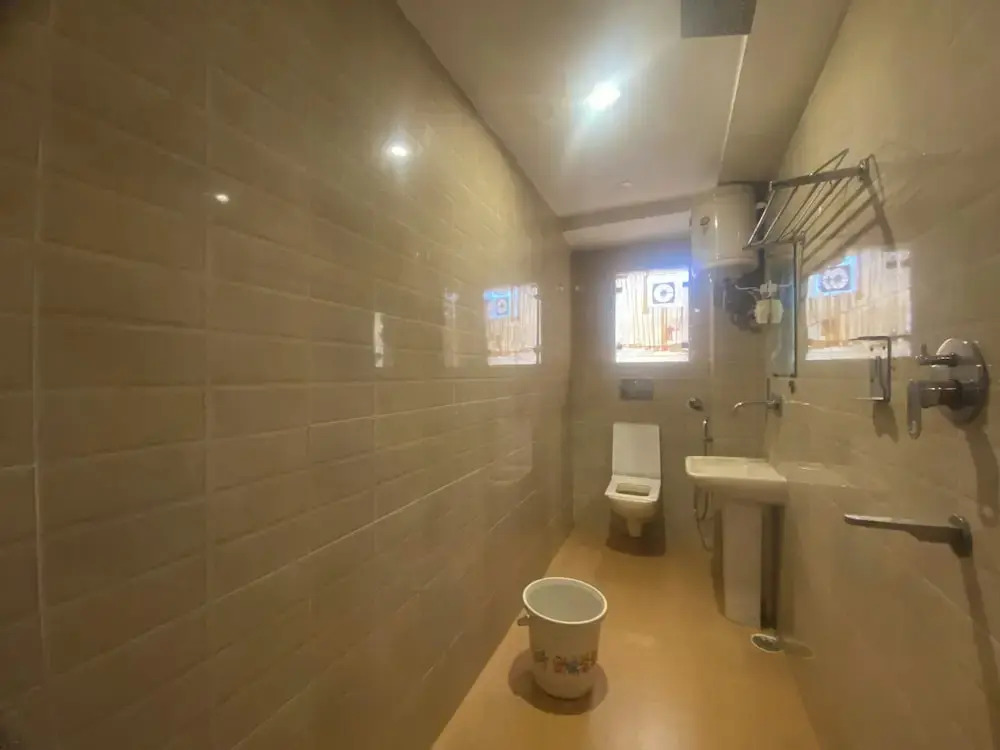 Hotel Golden Plam Tilak Nagar Market