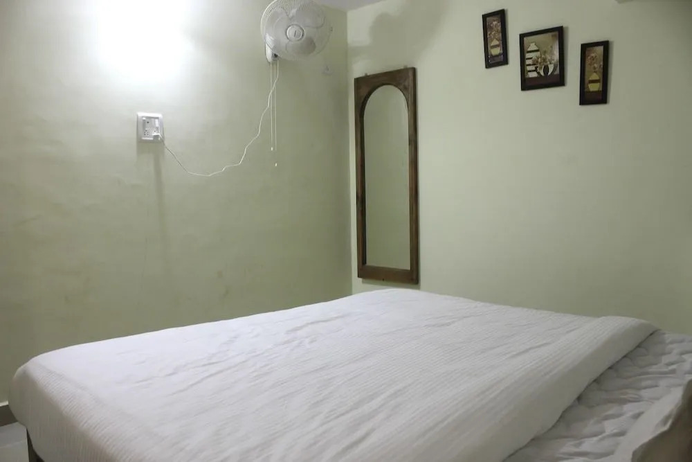 OYO 9598 Home 2 BHK near Club Cubana Goa
