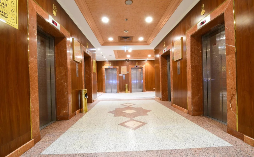 Al Ansar Palace Golden Tulip Hotel