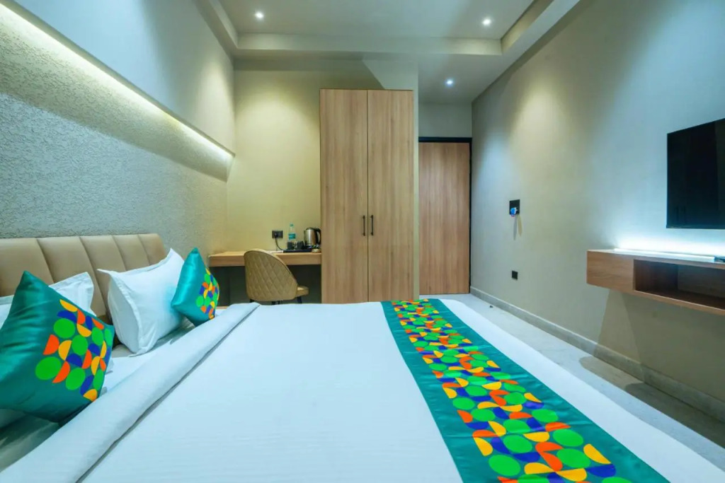 Hotel Royal City