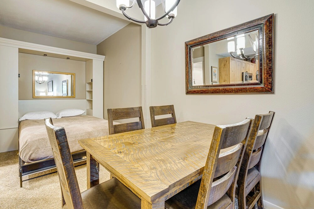 Walk to Lifts: Condo w/ Copper Mtn Views in Frisco