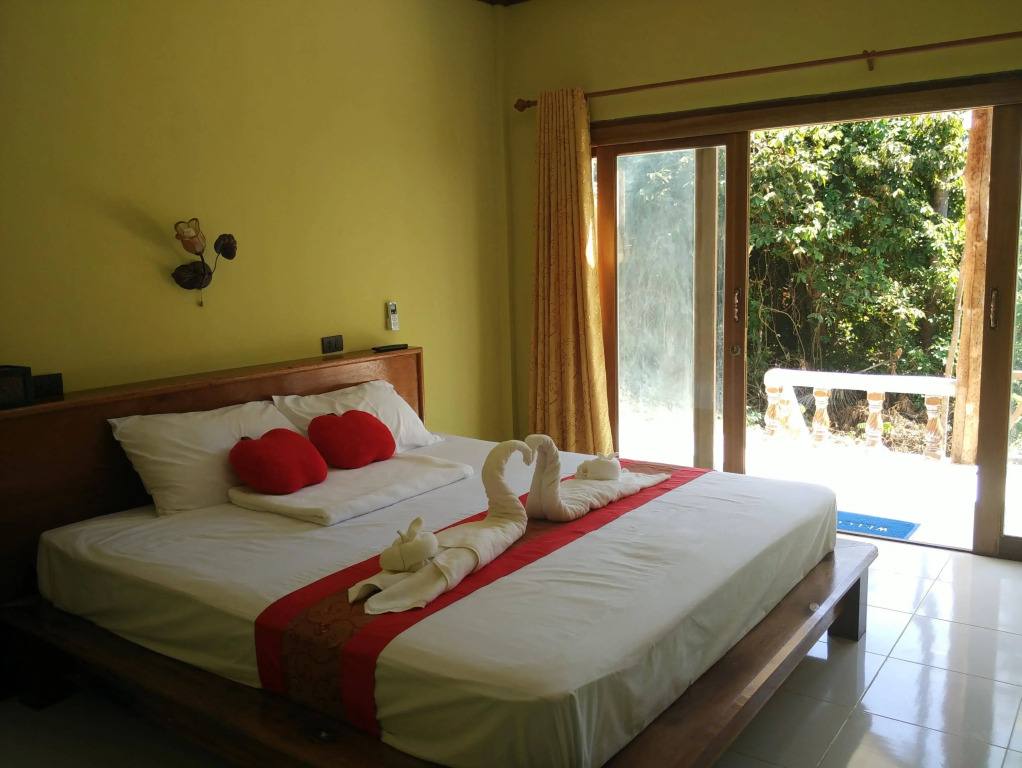 Lanta White Rock Resort