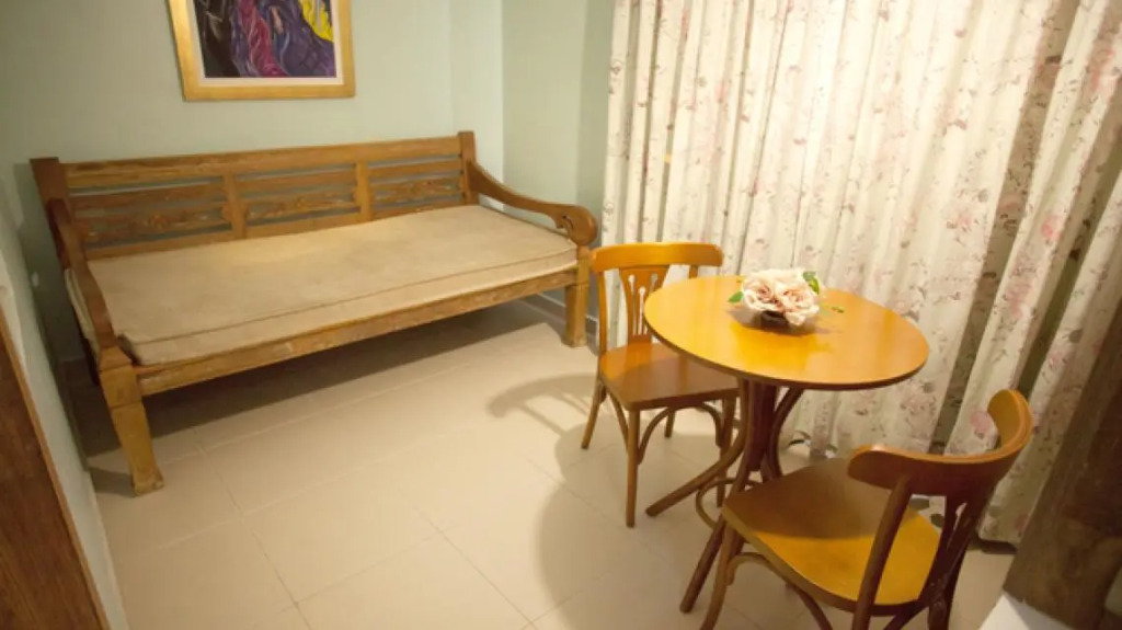 CHA Royal Plaza Hotel