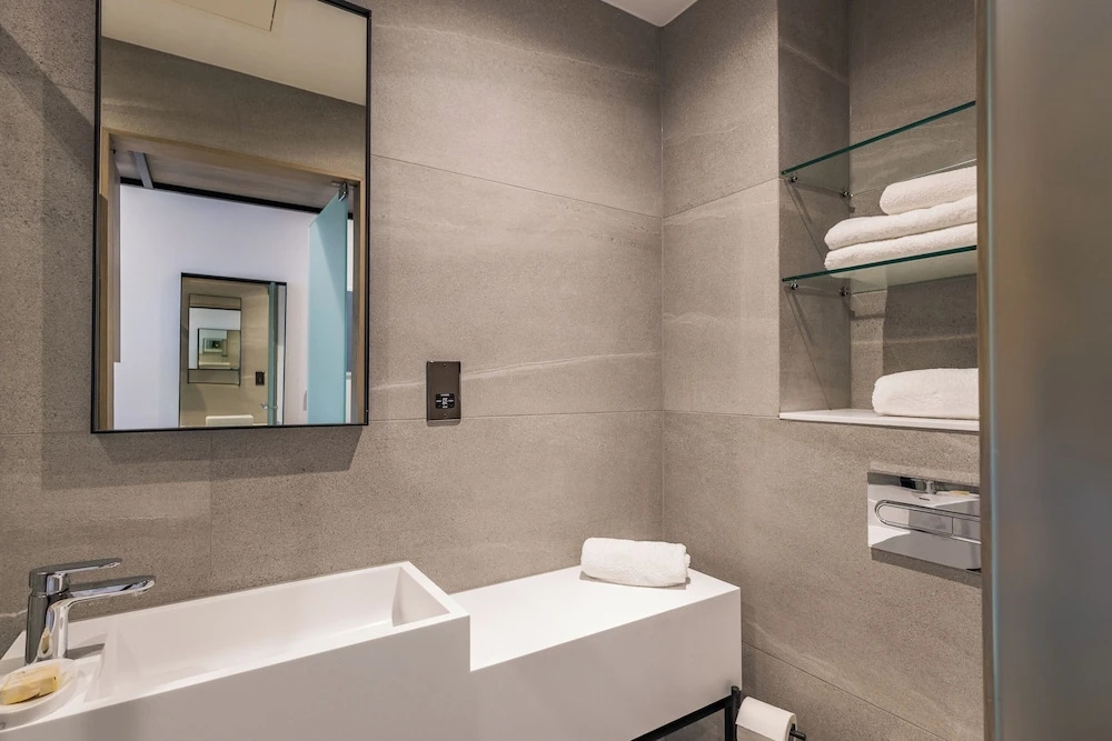 The SPACE To Stay Aparthotel